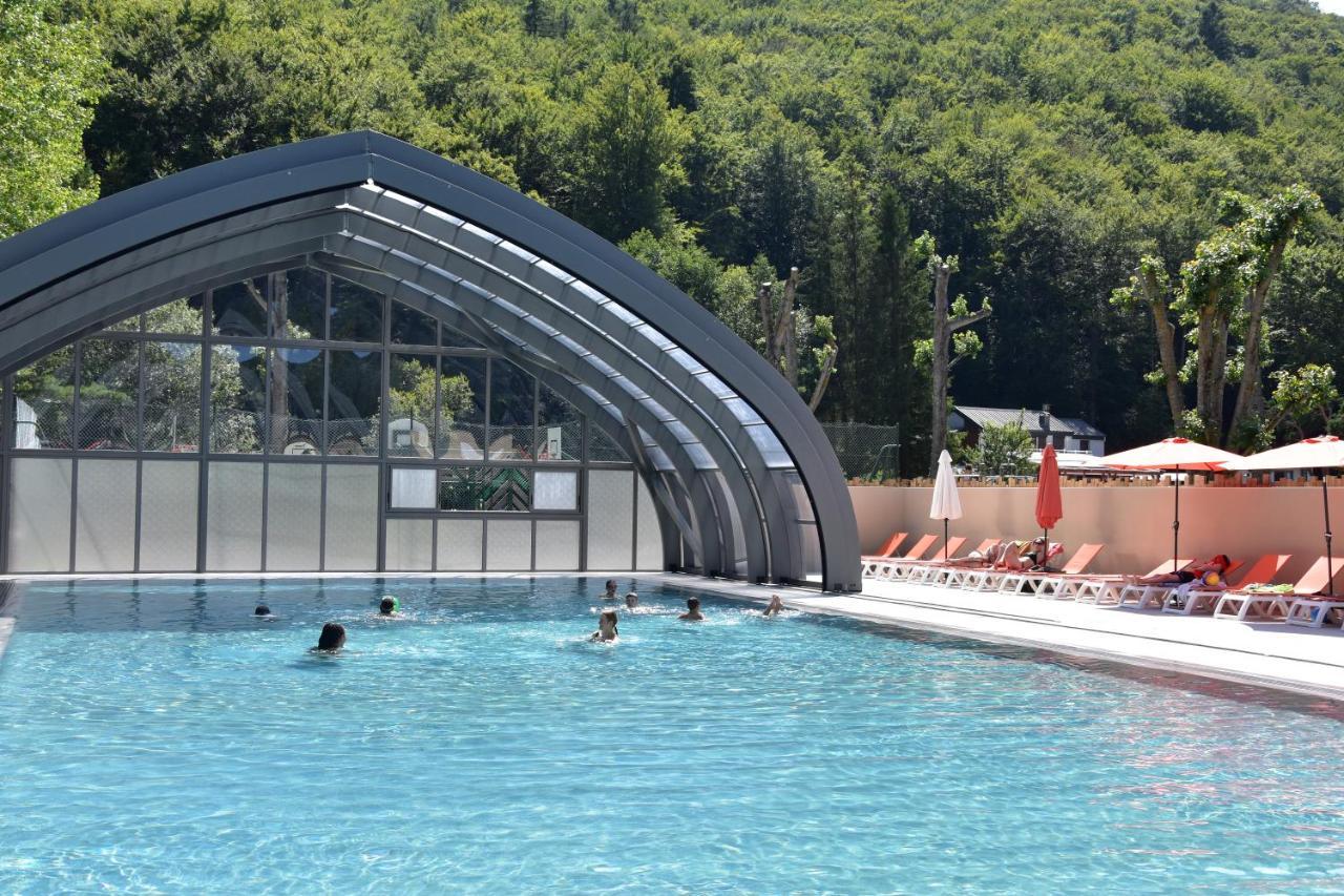 Lodges Du Sancy Murol Bagian luar foto